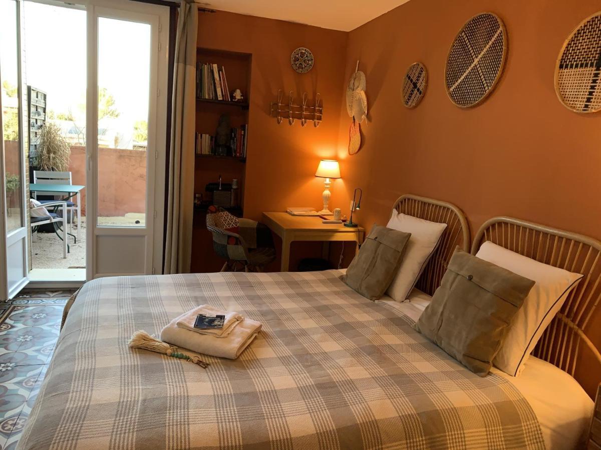 Chambre D'Hotes Lo Componairo Pouzols Esterno foto